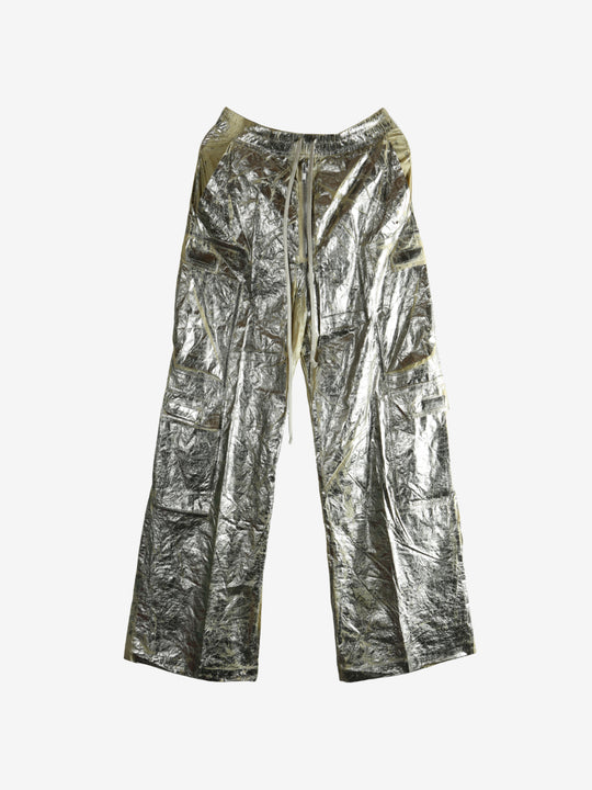 Grey pants, front view