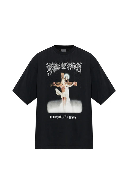 Black t-shirt, front view