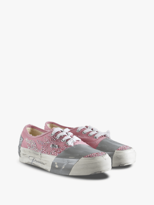 Pink shoes, front view