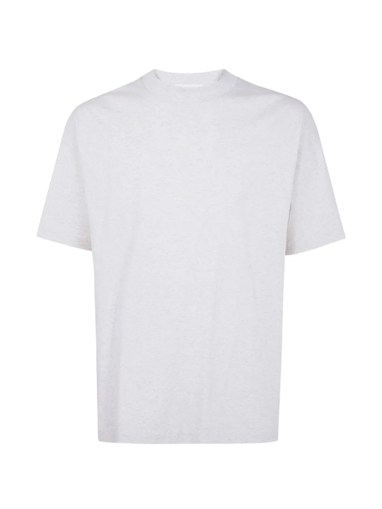 White t-shirt,front view