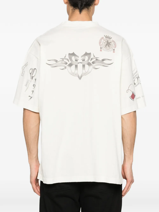 White t-shirt worn by a person, showing the t-shirt fit