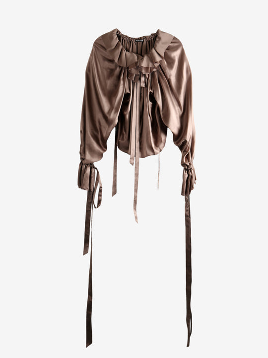 Brown top, front view