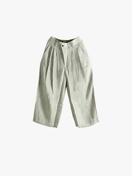 Grey pants, front view