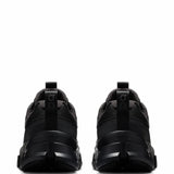 Black shoes, back view