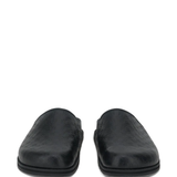 Black shoes, front view
