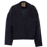 Black coats，front view