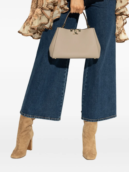 Grey bag, front view