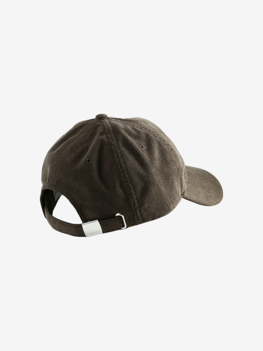 Brown hat, back view