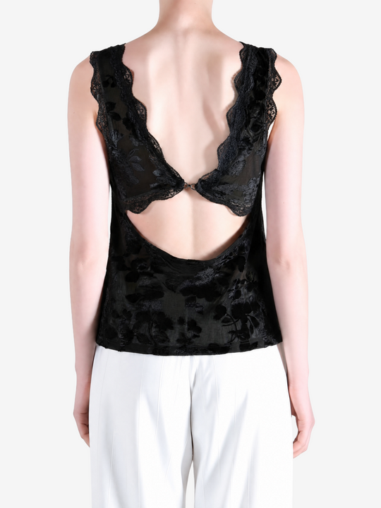 Black top, front view
