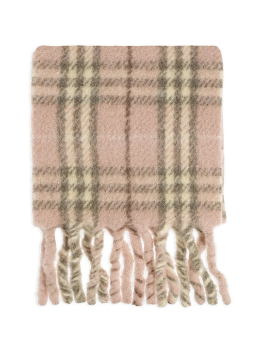 Pink scarf, front view