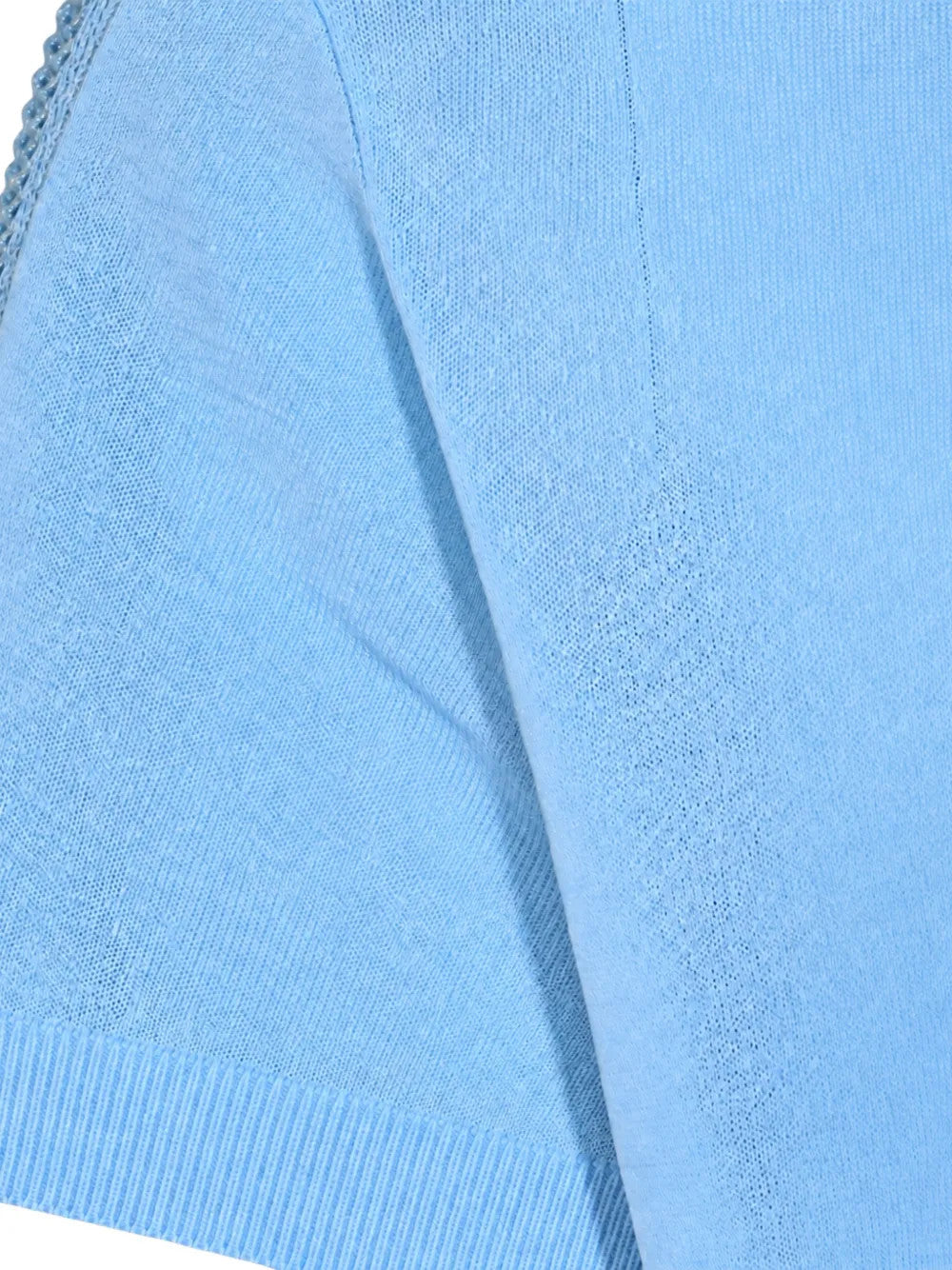 Blue t-shirt, front view