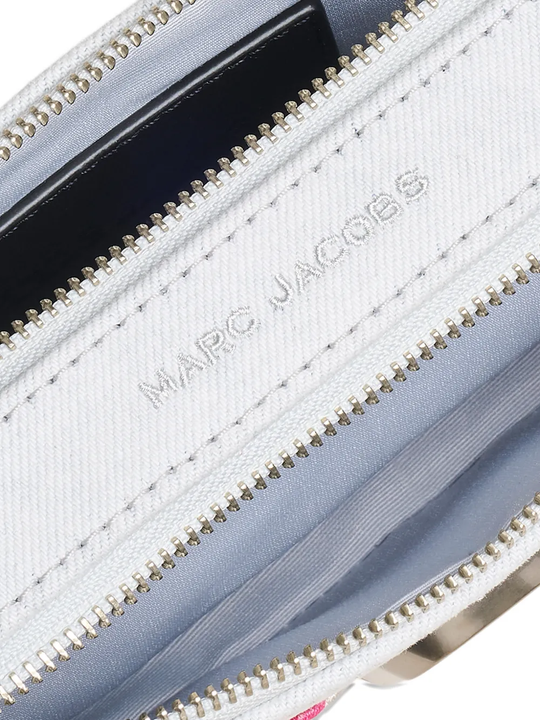 Close up of White bag, showing detail