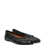 black flats,side view