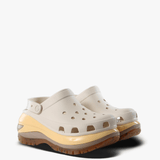 Tan shoes, front view