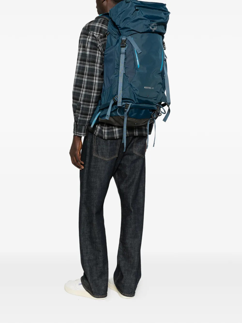 Blue bag, full body view