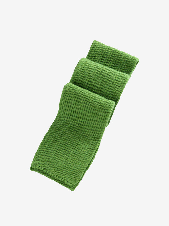 Green scarf, front view