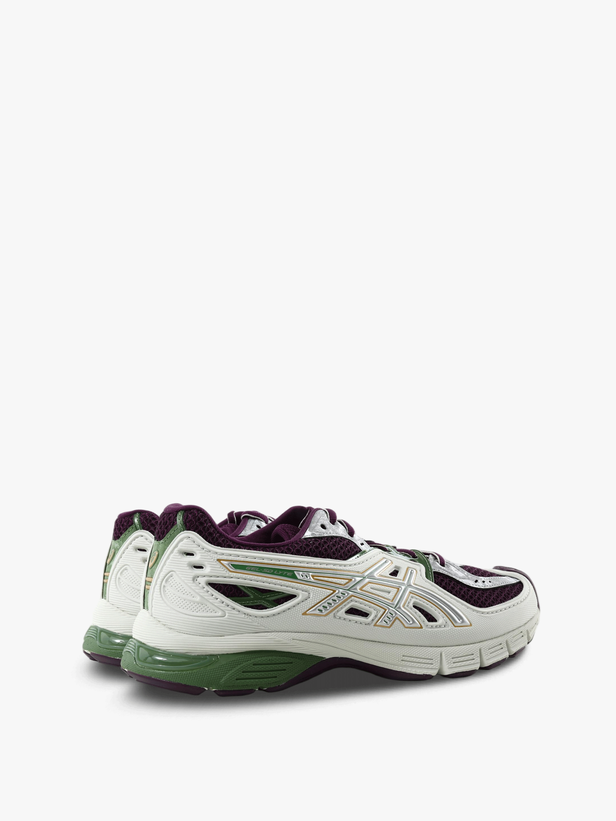 Purple shoes, front view