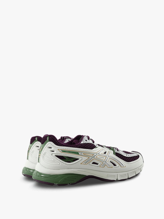 Purple shoes, front view