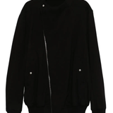 Black shirt,front view