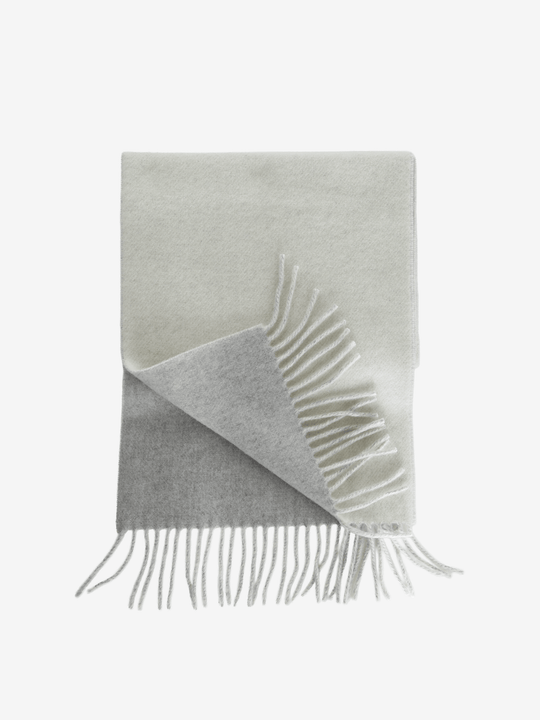 Grey scarf, front view