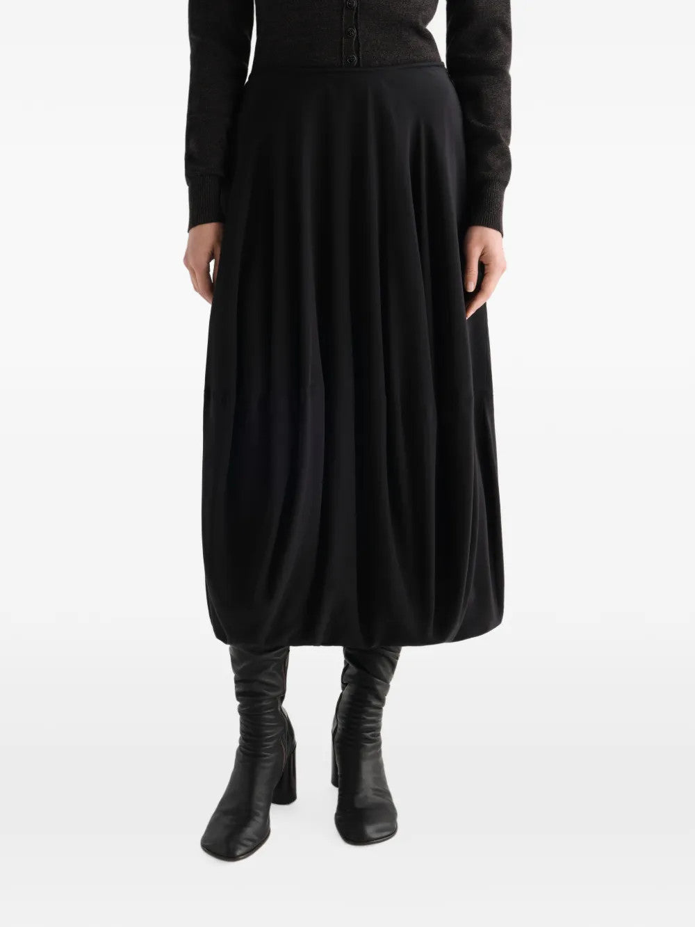 Black skirt, full body view