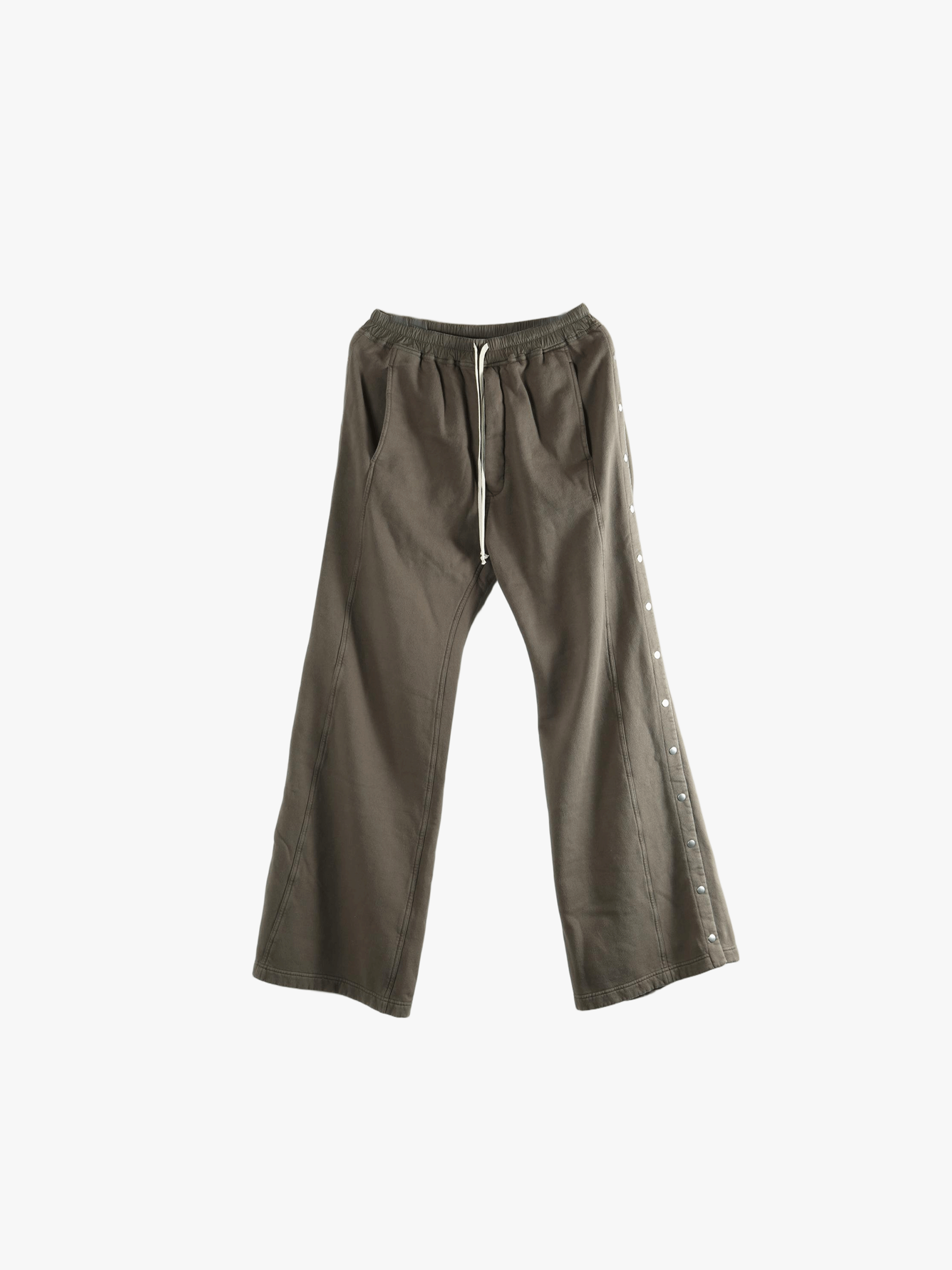 Brown pant, front view