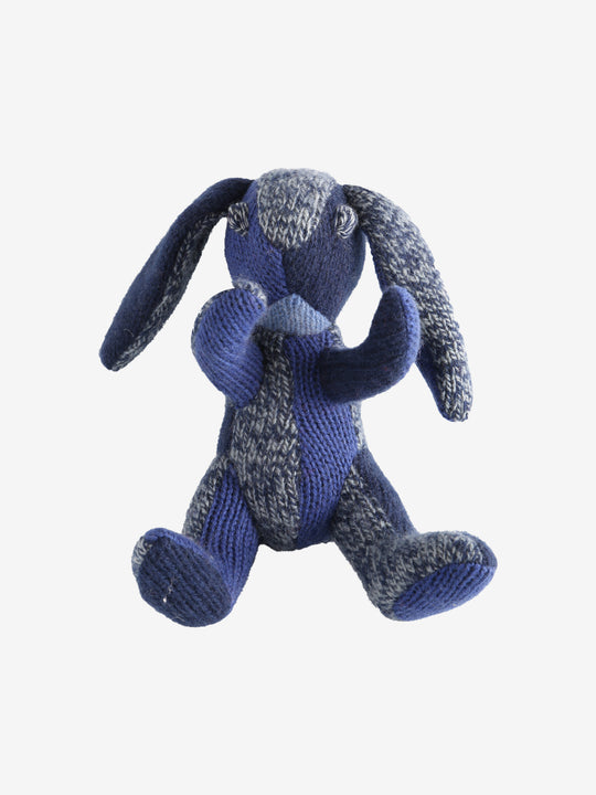 Blue small accessories, front view