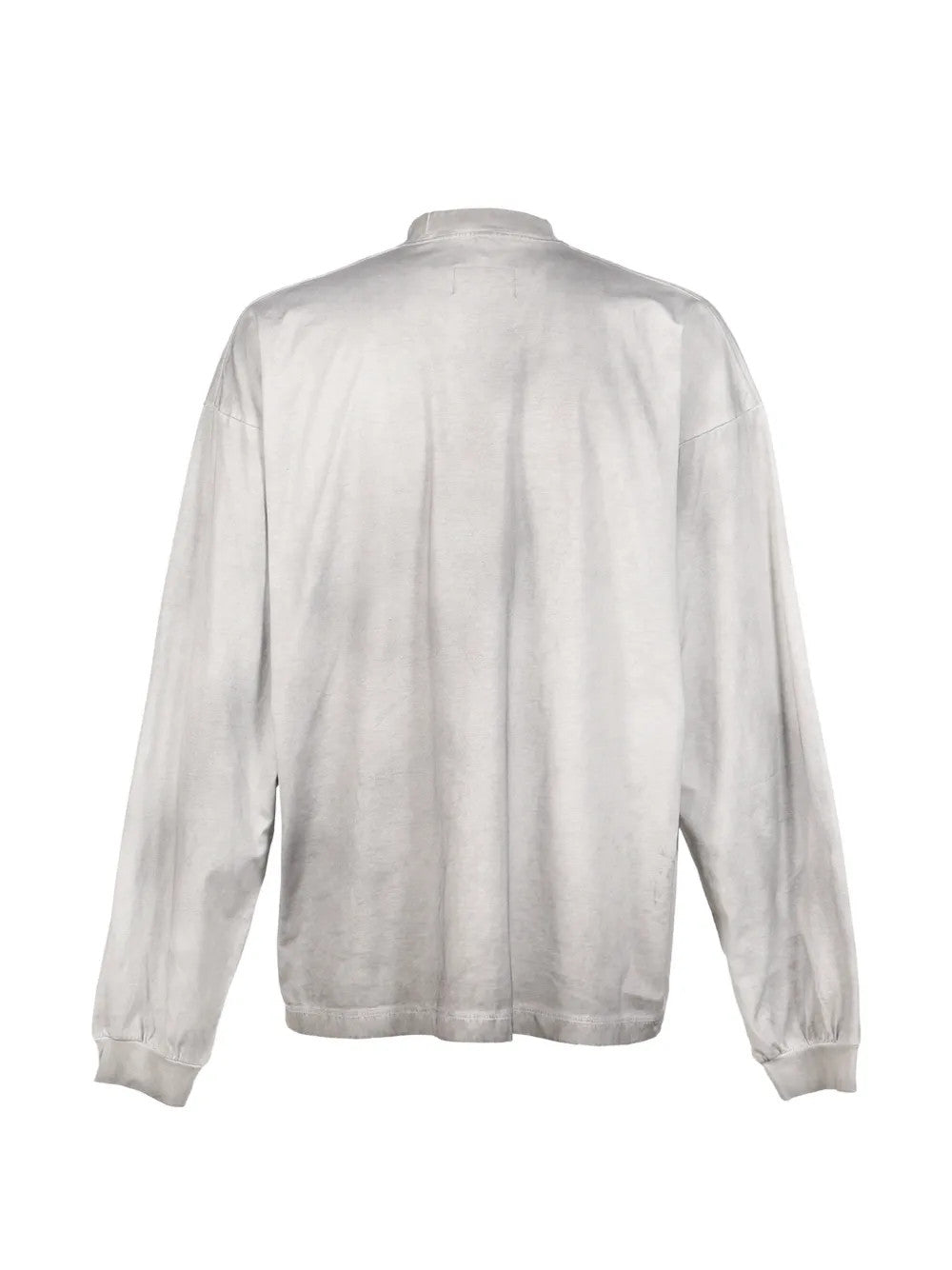 Grey shirt, back view