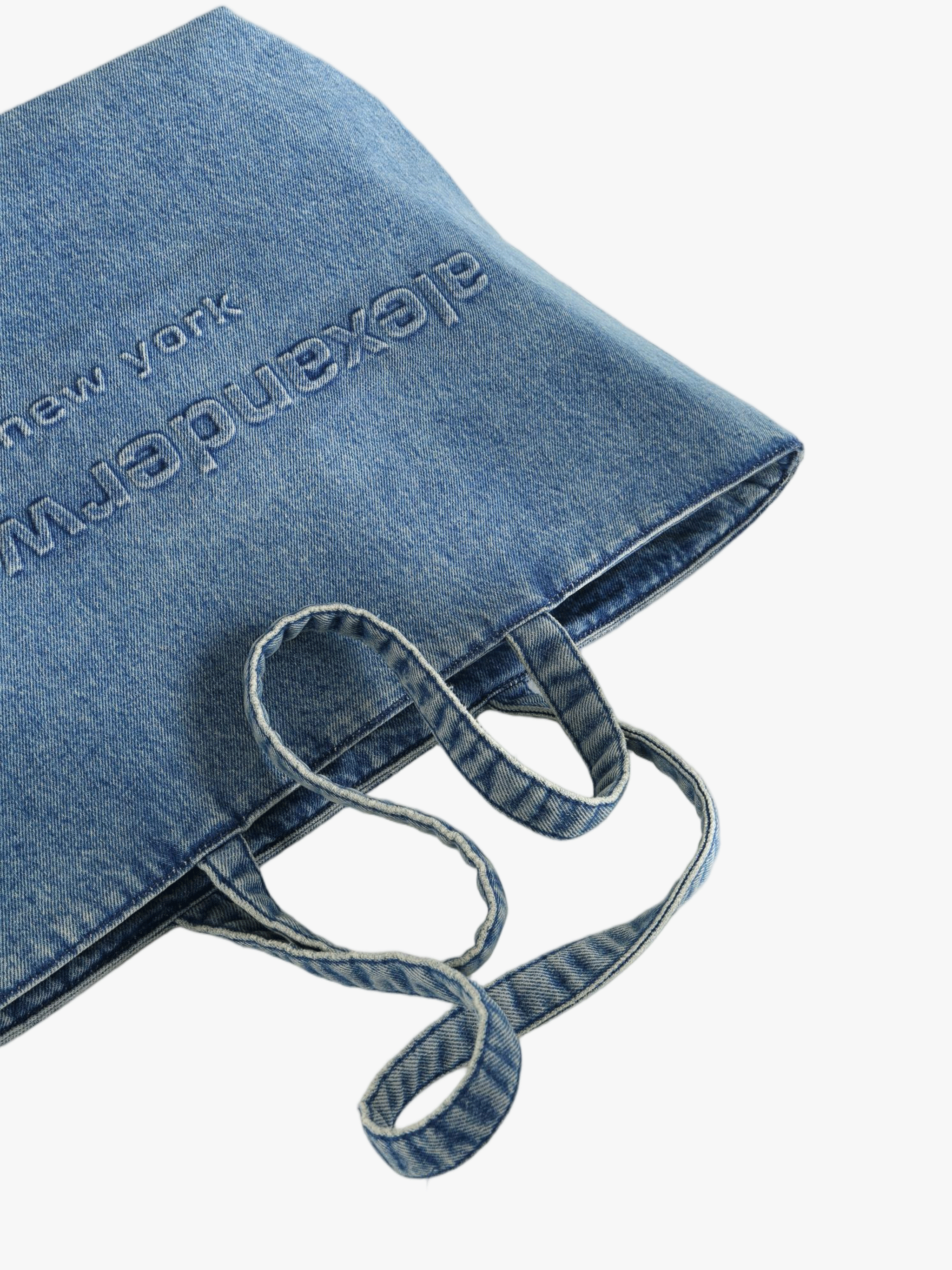 Blue bag, front view