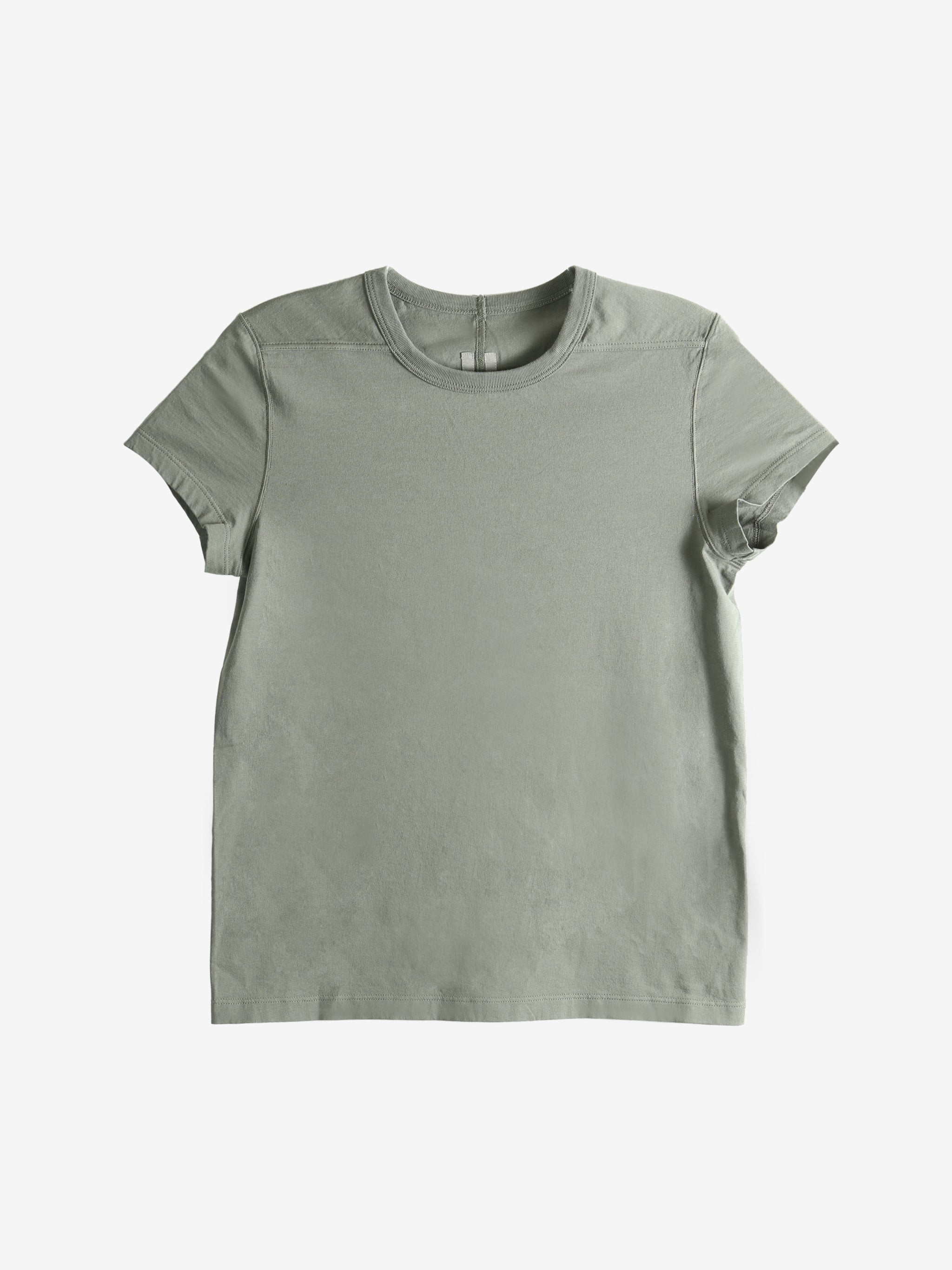 Grey shirts,front view