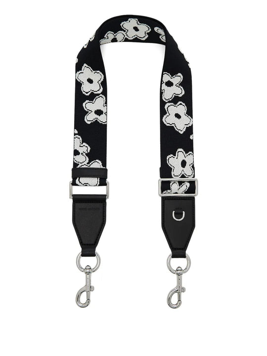 Black accessories, front view