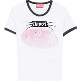 White t-shirt, front view