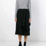 Black skirt,full body view