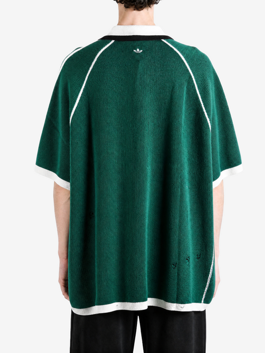 Green t-shirt, front view