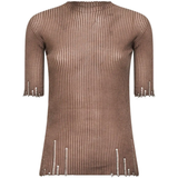 Brown top, front view