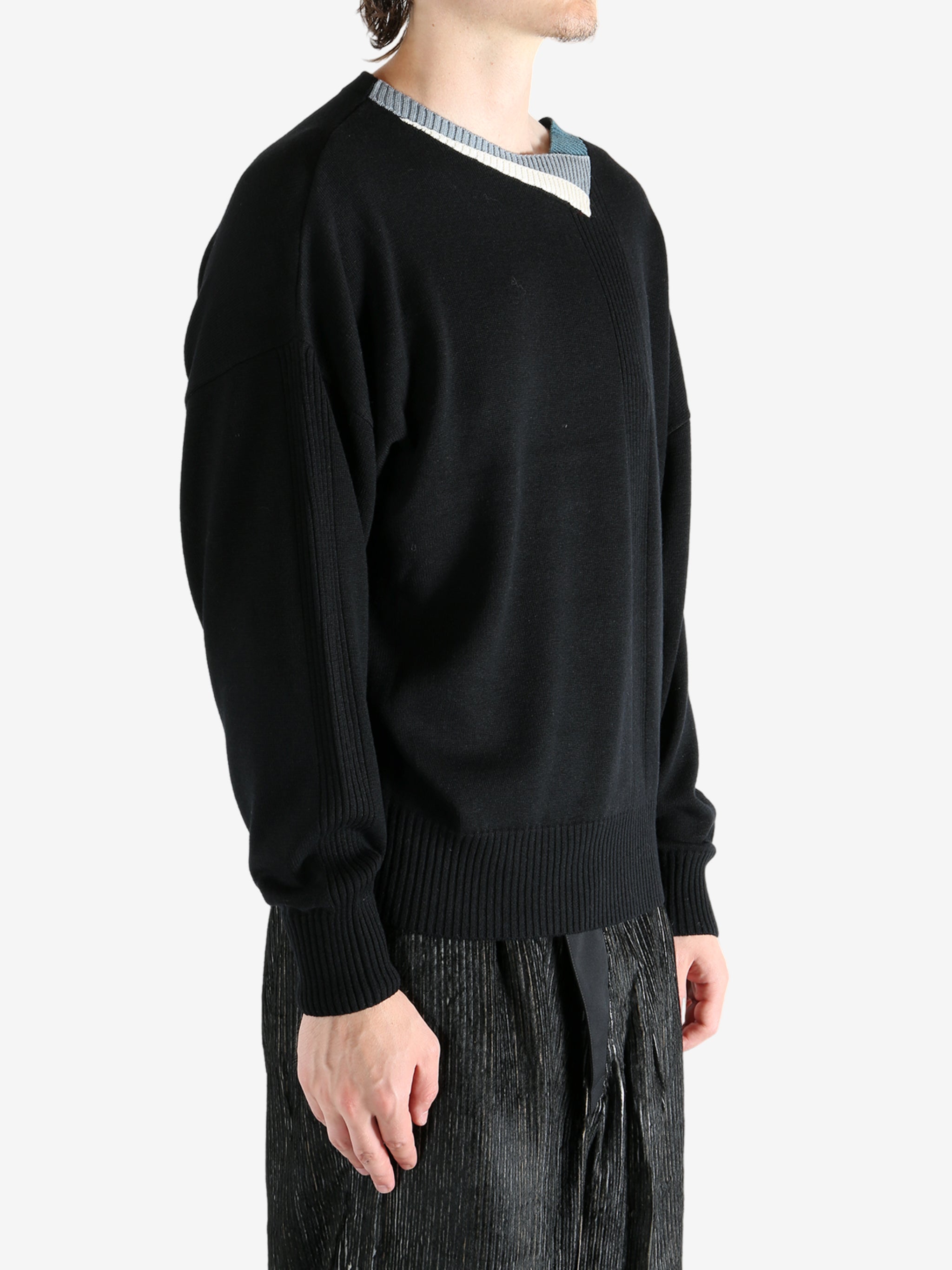 KIKO KOSTADINOV ブラックニットセーター 48 KIKO KOSTADINOV ブラックニットセーター 48 Kiko Kostadinov crew