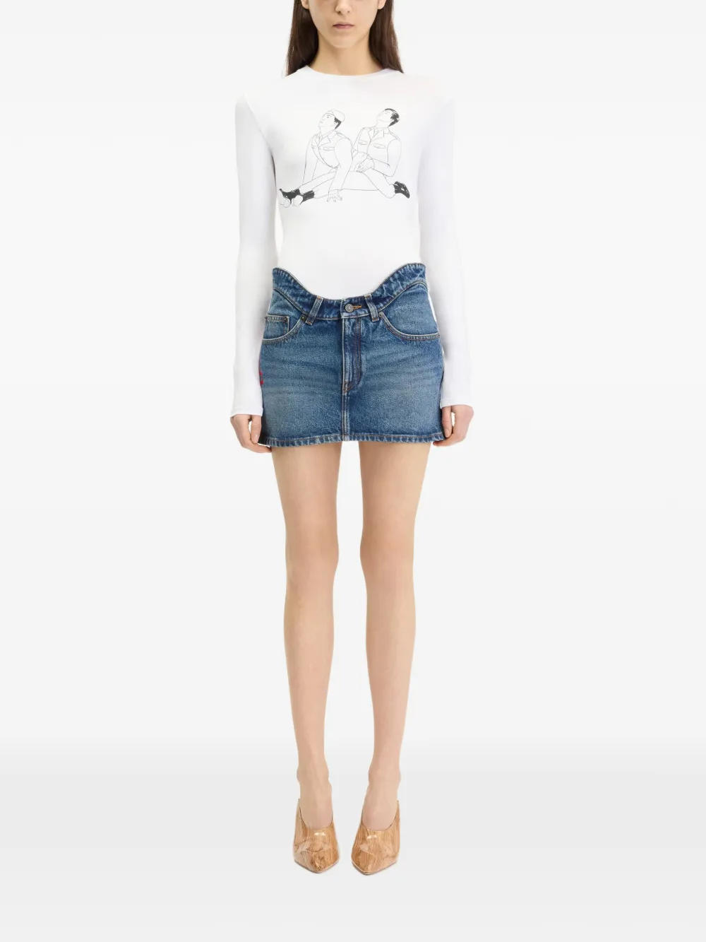White top, full body view