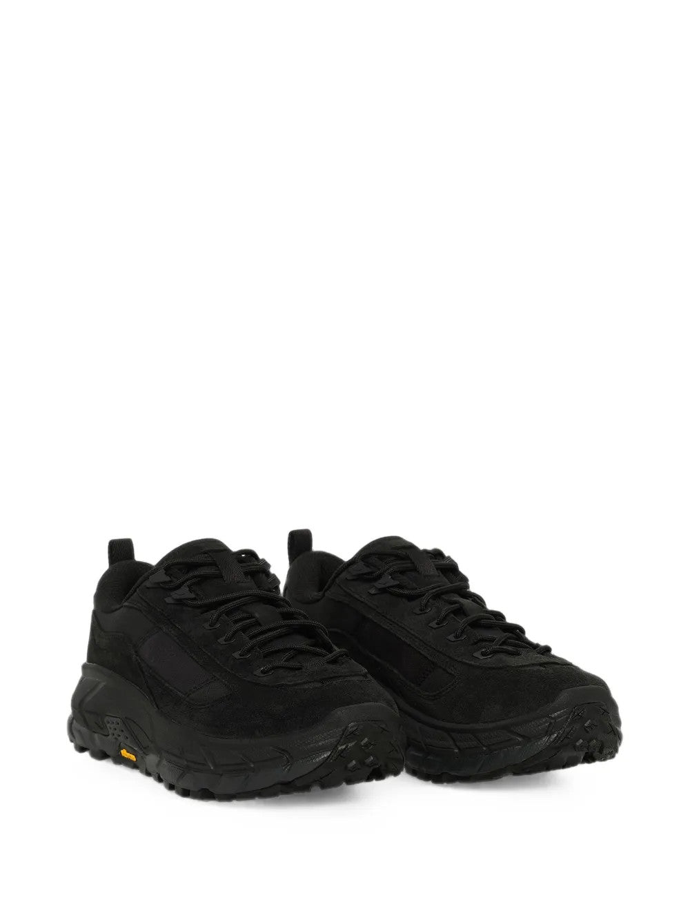 Black shoes, front view