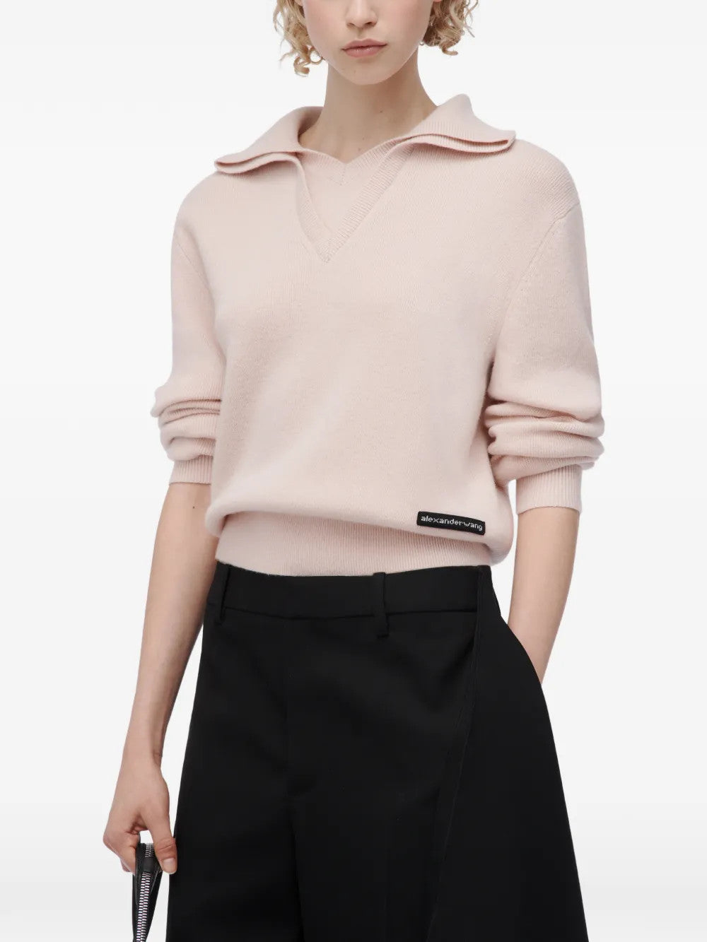 Pink knitwear, front view