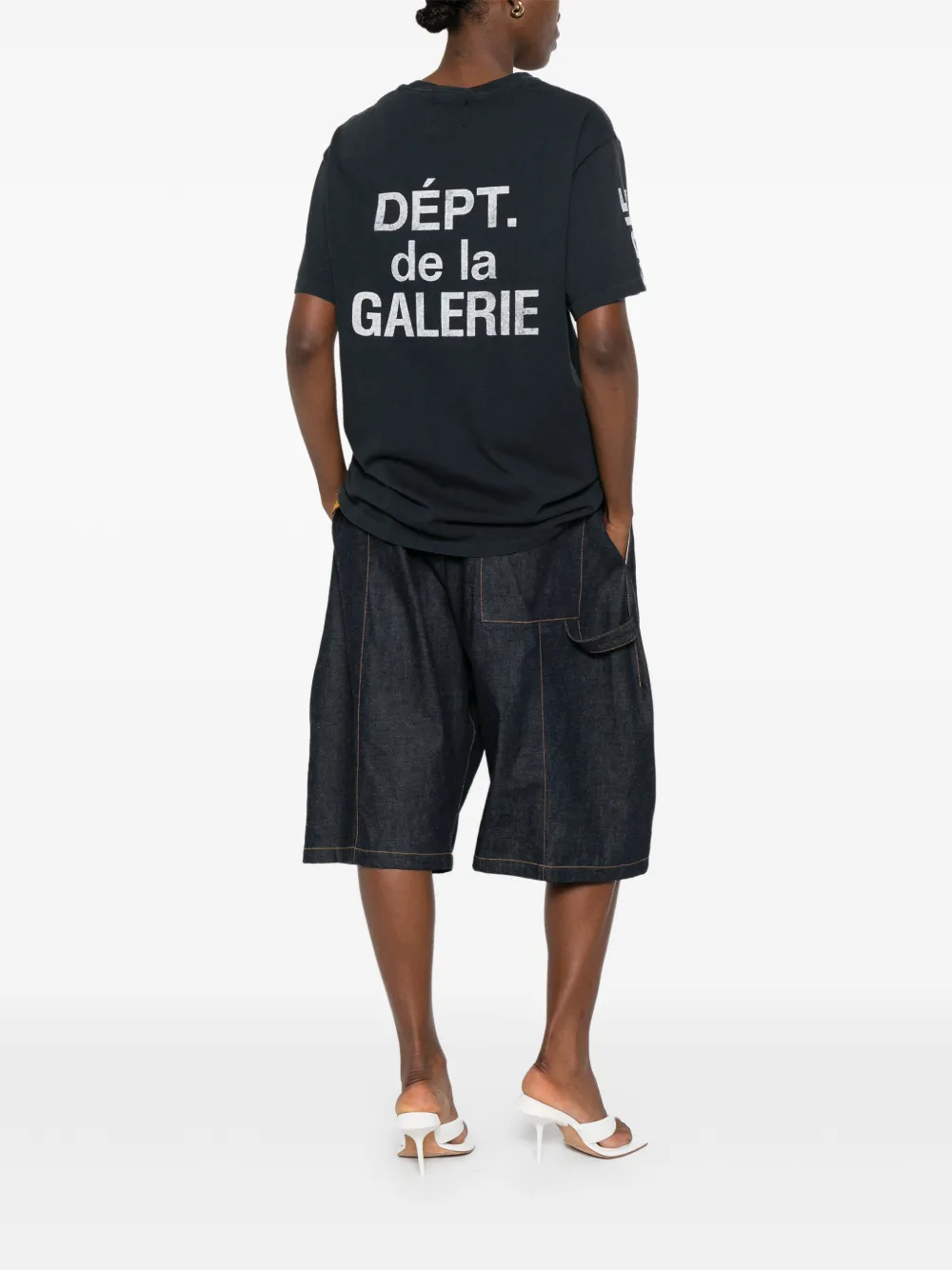 Black t-shirt, full body view