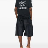 Black t-shirt, full body view