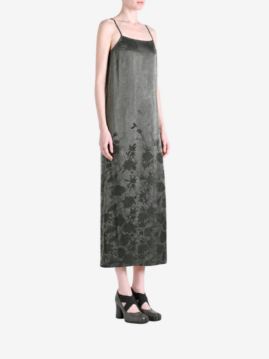 Grey dress, front view