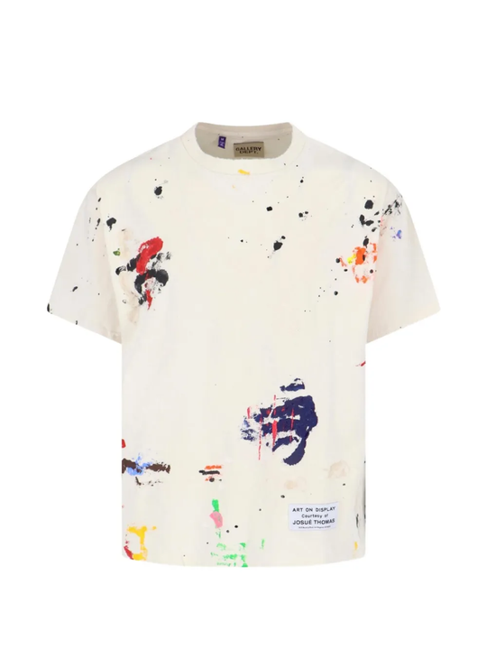 White t-shirt, front view
