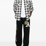 Black pant, full body view