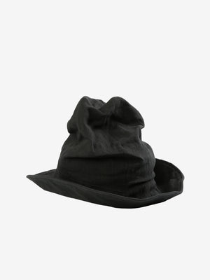 Black hat, side view