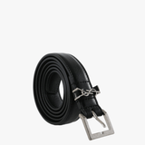 Black accessories, front view