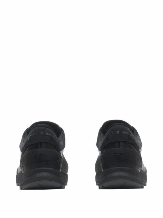 Black shoes, back view