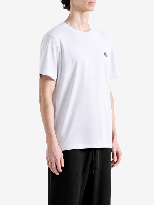 Blue t-shirt, full body view