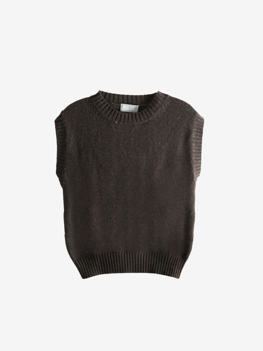 Brown knitwear, front view