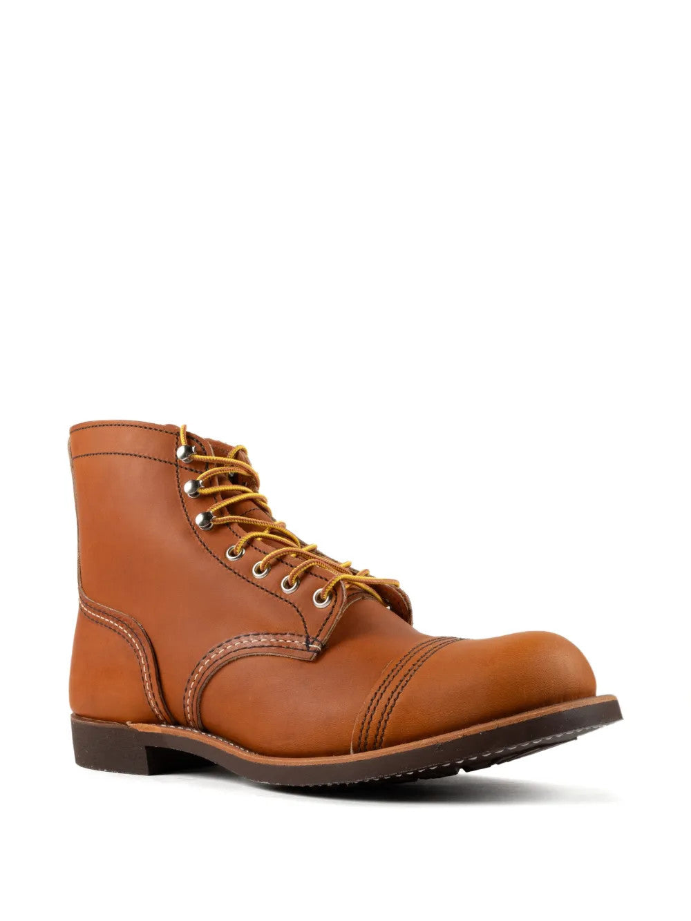 Brown boots, front view